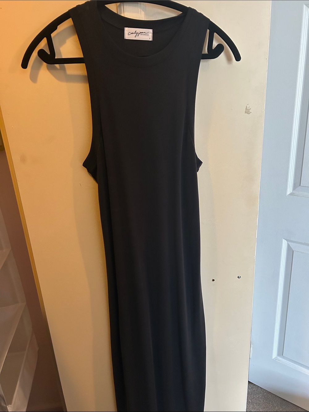 Black Sleeveless Midi Dress